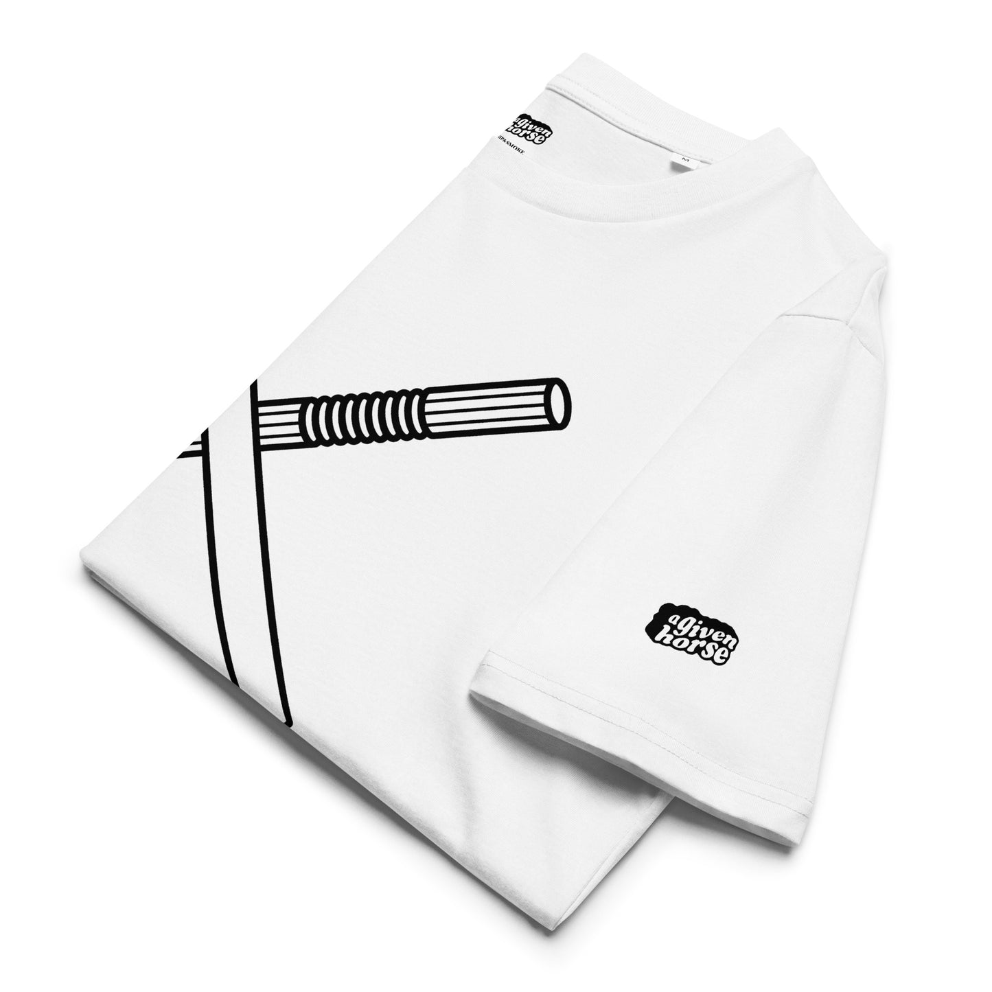 Wit T-Shirt met een afbeelding van een rietje en een sigaret, ontwerp door Matzwart en verkrijgbaar bij cadeauwinkel 'A Given Horse'. Gevouwen.