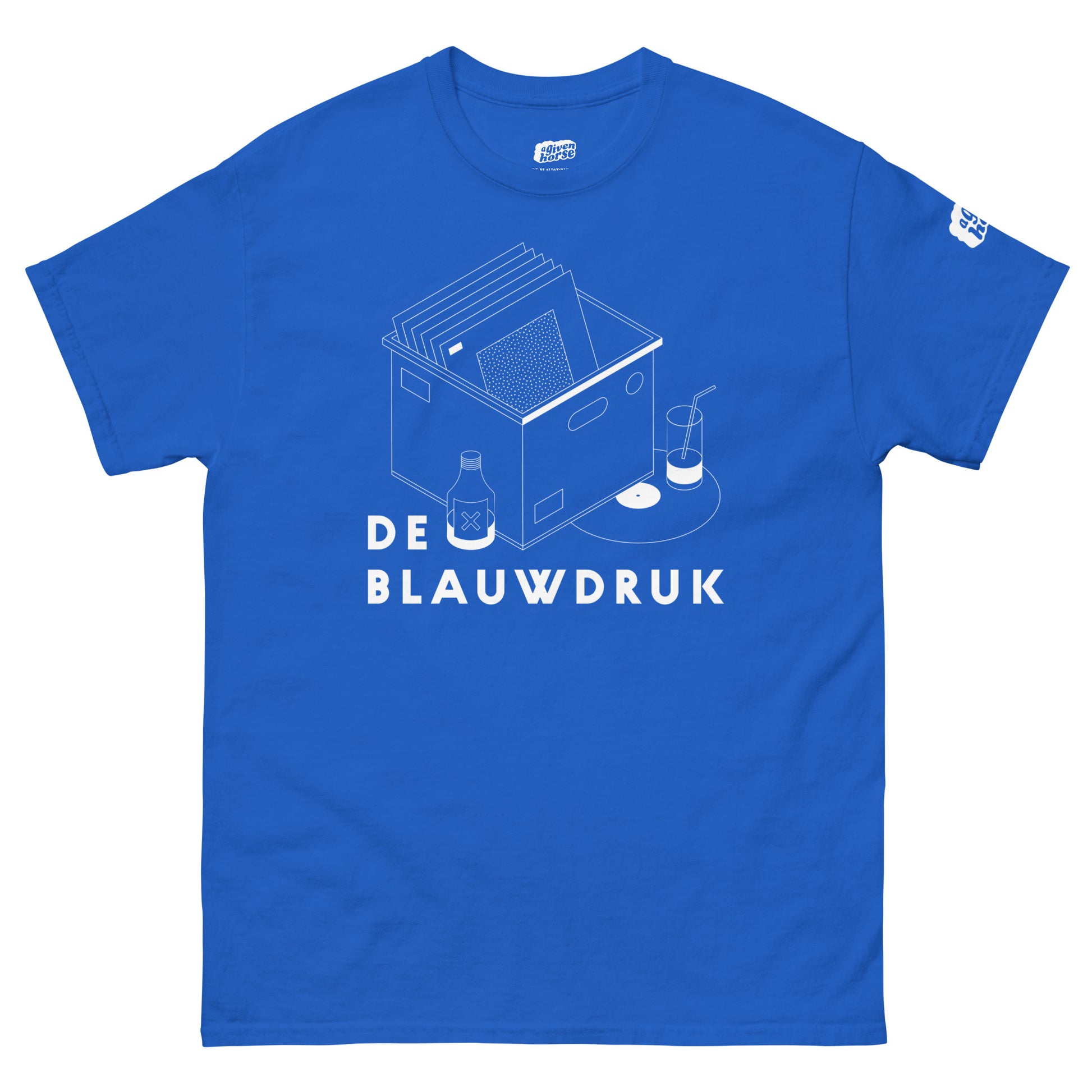 Blauw T-Shirt met het 'De Blauwdruk' logo, ontwerp door Matzwart en verkrijgbaar bij cadeauwinkel 'A Given Horse'. Voorkant.