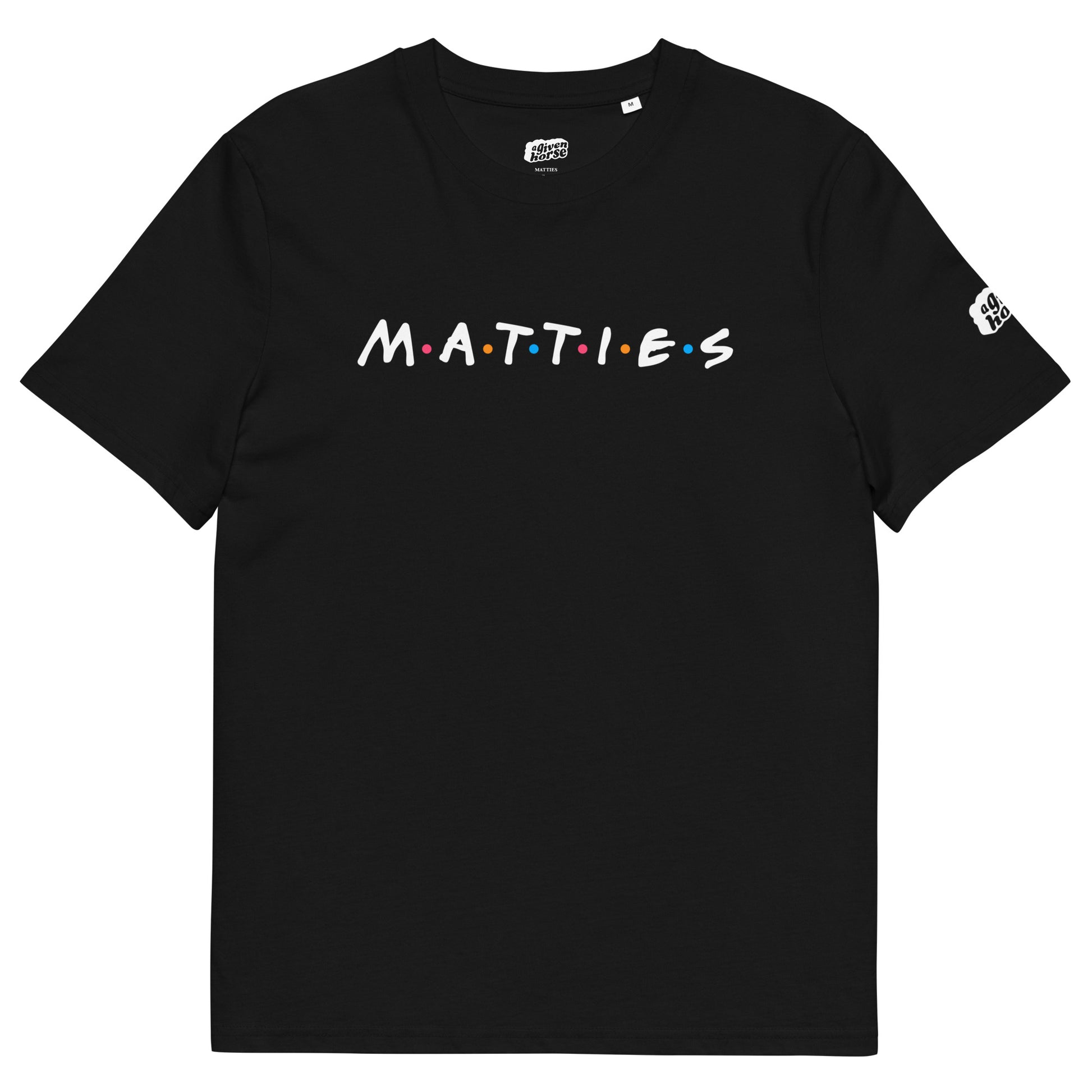 Zwart T-Shirt met de tekst 'Matties', ontwerp door De Zwarte Markt en verkrijgbaar bij cadeauwinkel 'A Given Horse'. Voorkant.