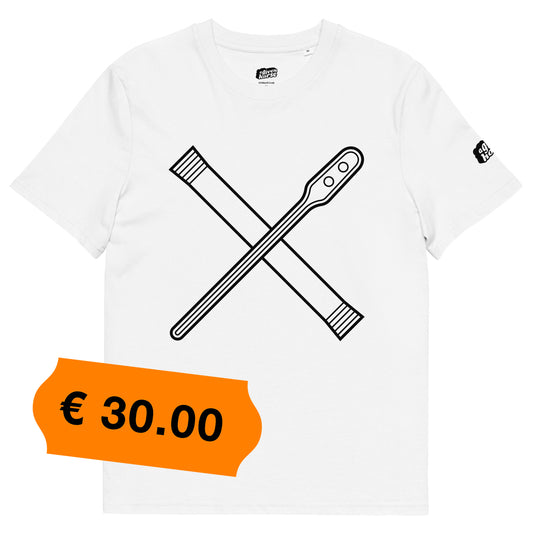 Wit T-Shirt met een afbeelding van een roerstaaf en een zakje melkpoeder, ontwerp door Matzwart en verkrijgbaar bij cadeauwinkel 'A Given Horse'. Voorkant, prijs.