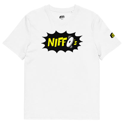 Wit T-Shirt met het Niffo's logo, ontwerp door De Zwarte Markt en verkrijgbaar bij cadeauwinkel 'A Given Horse'. Voorkant.