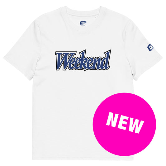Wit T-Shirt met de tekst 'Weekend', ontwerp door De Zwarte Markt en verkrijgbaar in cadeauwinkel 'A Given Horse'. Voorkant, nieuw.